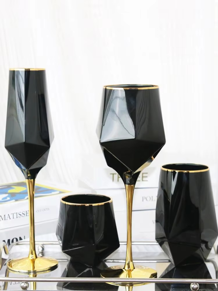 Pure Black Crystal Golden Edge - đánh giá và giá Wine Beer Champagne