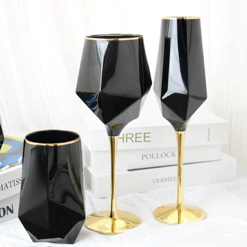 Pure Black Crystal Golden Edge - đánh giá và giá Wine Beer Champagne
